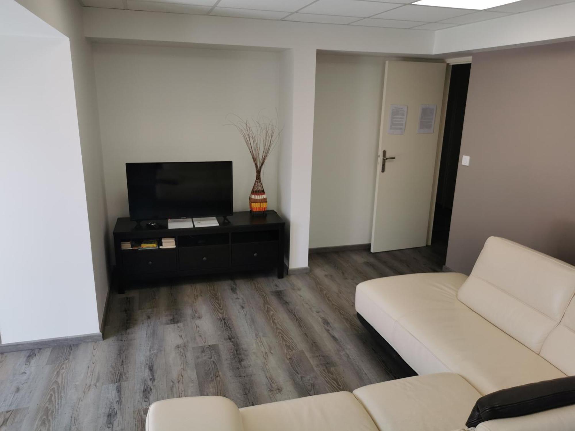 Logement Spacieux Rez-De-Chaussee, Jardin, Stationnement Devant, A 5 Minutes A Pied Du Centre De Sarlat Villa Bagian luar foto